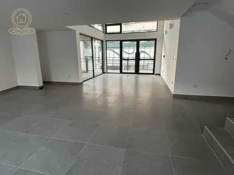 Izdavanje, poslovni prostor, 115m², Bul Kralja Aleksandra, Zvezdara Sve Podlokacije