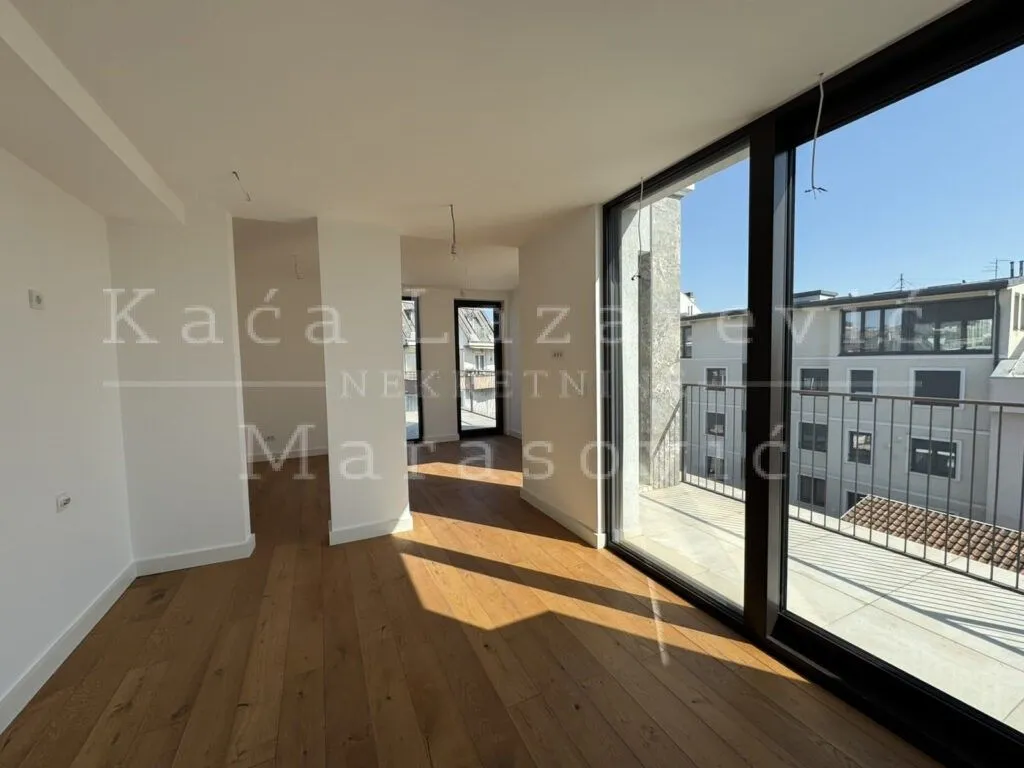 Prodaja, stan, 174m², Lekino Brdo, Voždovac Sve Podlokacije