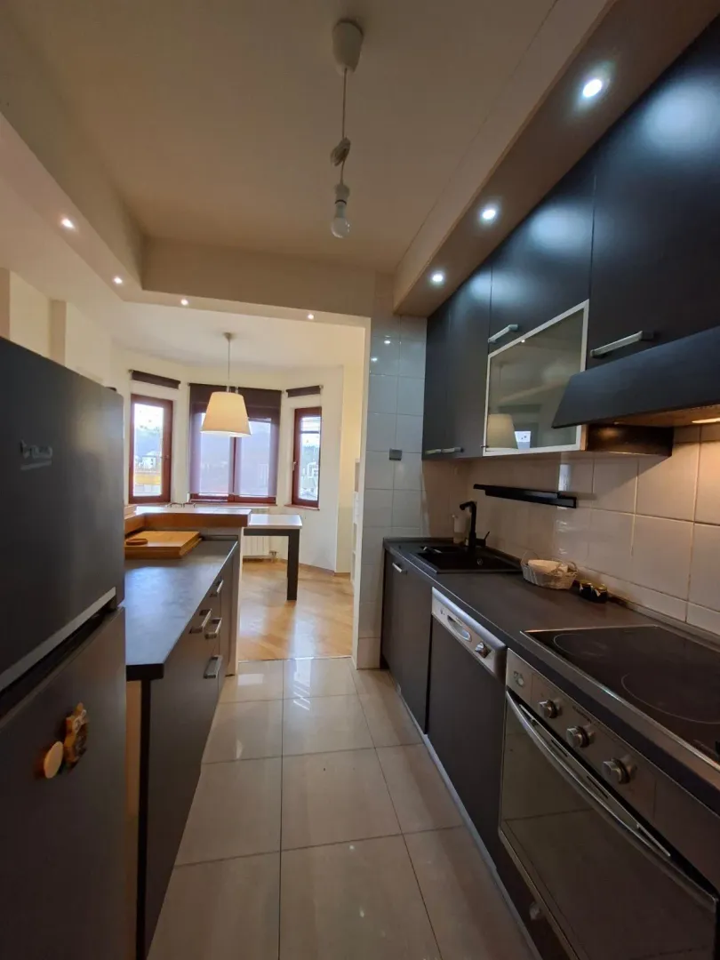 Rent, three bedroom apartment, 108m², Malo Brdo, Podgorica