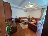 Prodaja, trosoban stan, 130m², Stari Aerodrom, Podgorica - image 1