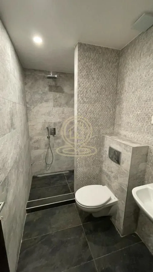 Rent, four bedroom apartment, 151m², Voždovac Sve Podlokacije, Beograd