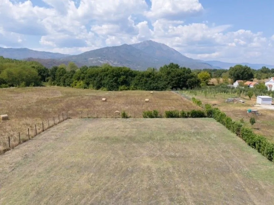 Prodaja, plac, 840m², Begovina, Danilovgrad