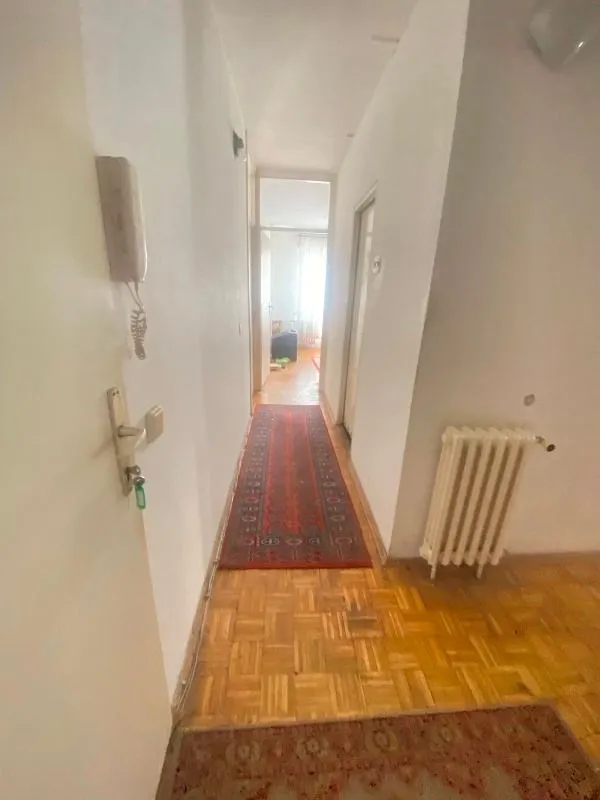 Prodaja, trosoban stan, 75m², Novi Beograd Blok 62, Novi Beograd Sve Podlokacije