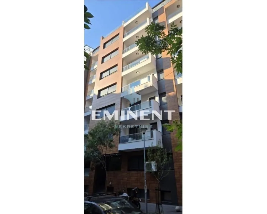 Izdavanje, trosoban stan, 62m², Đeram Pijaca, Beograd