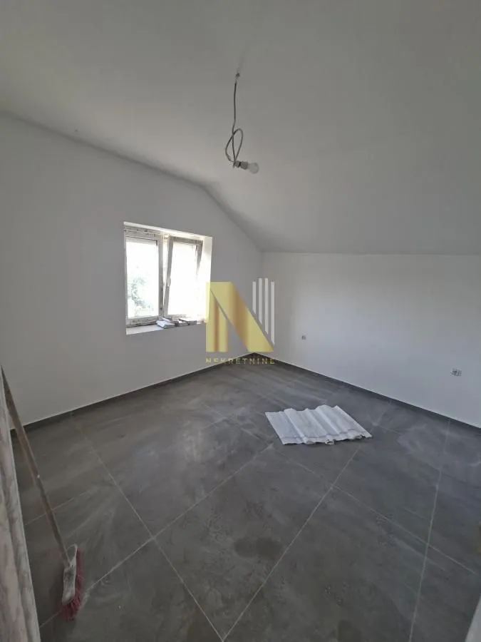 Prodaja, trosoban stan, 80m², Klisa, Novi Sad Sve Podlokacije