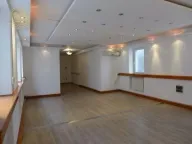 Izdavanje, poslovni prostor, 175m², Stari Grad, Beograd - image 1