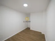 Prodaja, dvosoban stan, 62m², Stari Aerodrom, Podgorica - image 6