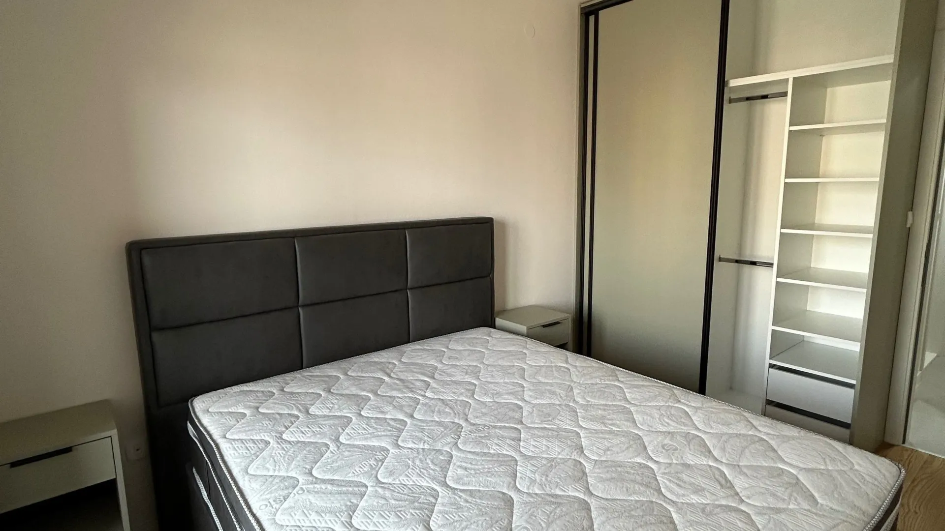 Rent, one bedroom apartment, 49m², Central Point, Podgorica