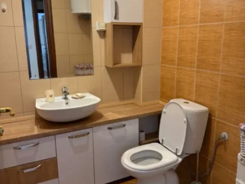 Izdavanje, dvosoban stan, 78m², City Kvart, Podgorica - image 8