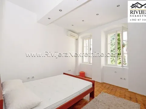 Prodaja, dvosoban stan, 57m², Centar, Herceg Novi - image 10