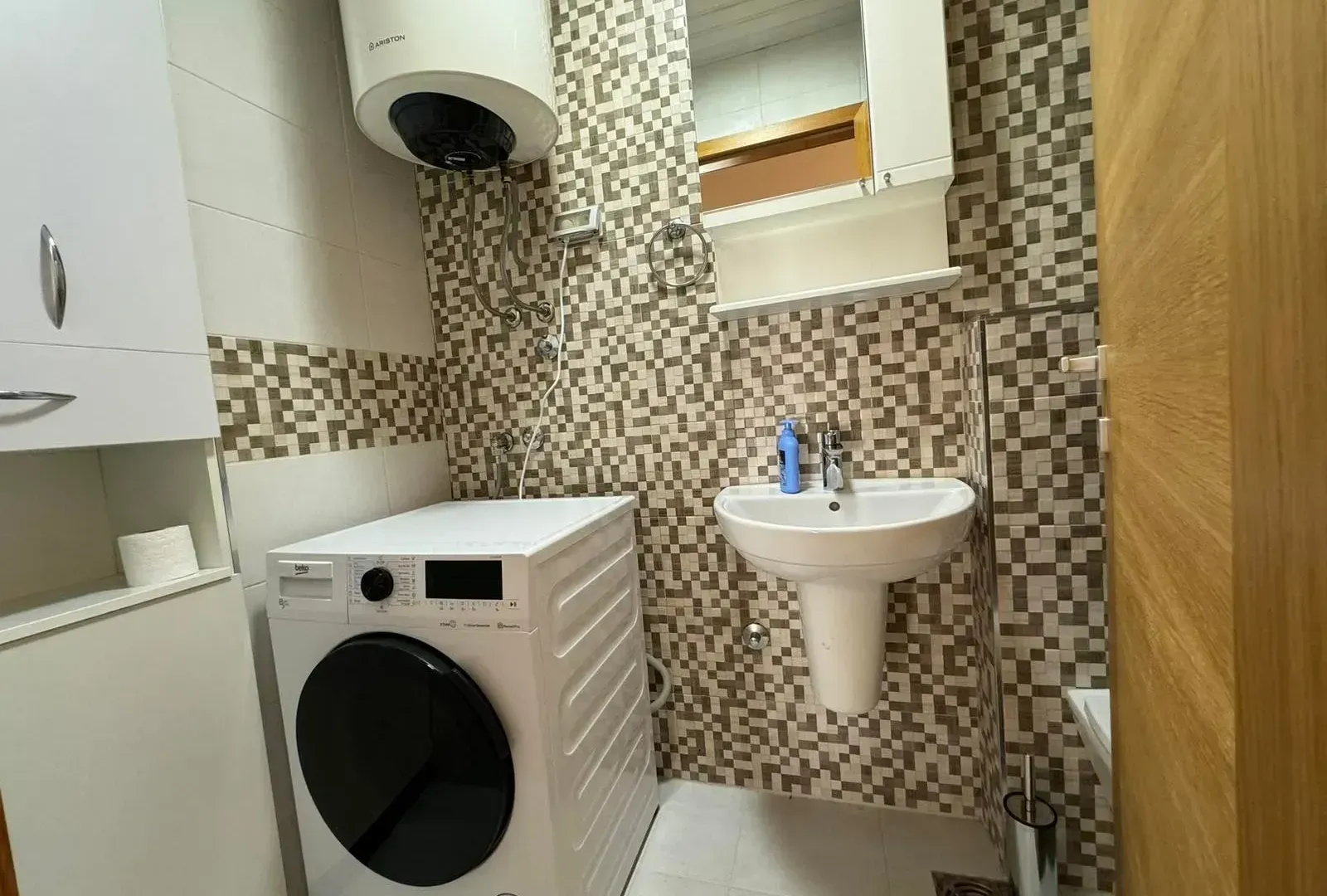 Rent, two bedroom apartment, 65m², City Kvart, Podgorica