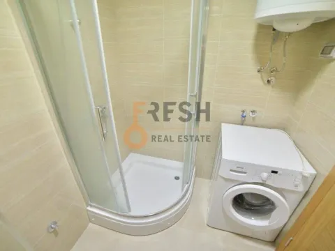 Izdavanje, jednosoban stan, 41m², City Kvart, Podgorica - image 14