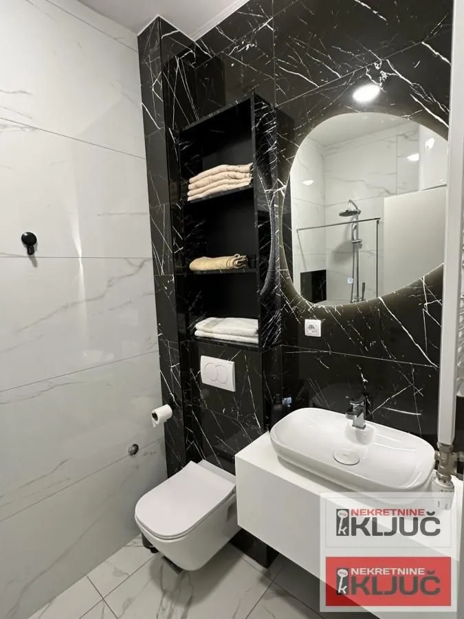 Prodaja, jednosoban stan, 42m², Petrovaradin, Novi Sad