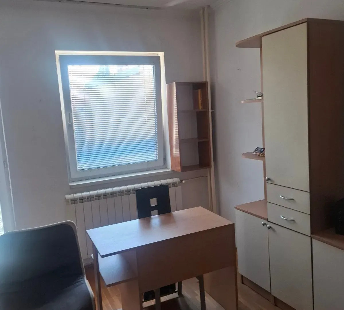Rent, one bedroom apartment, 37m², Vračar Sve Podlokacije, Beograd
