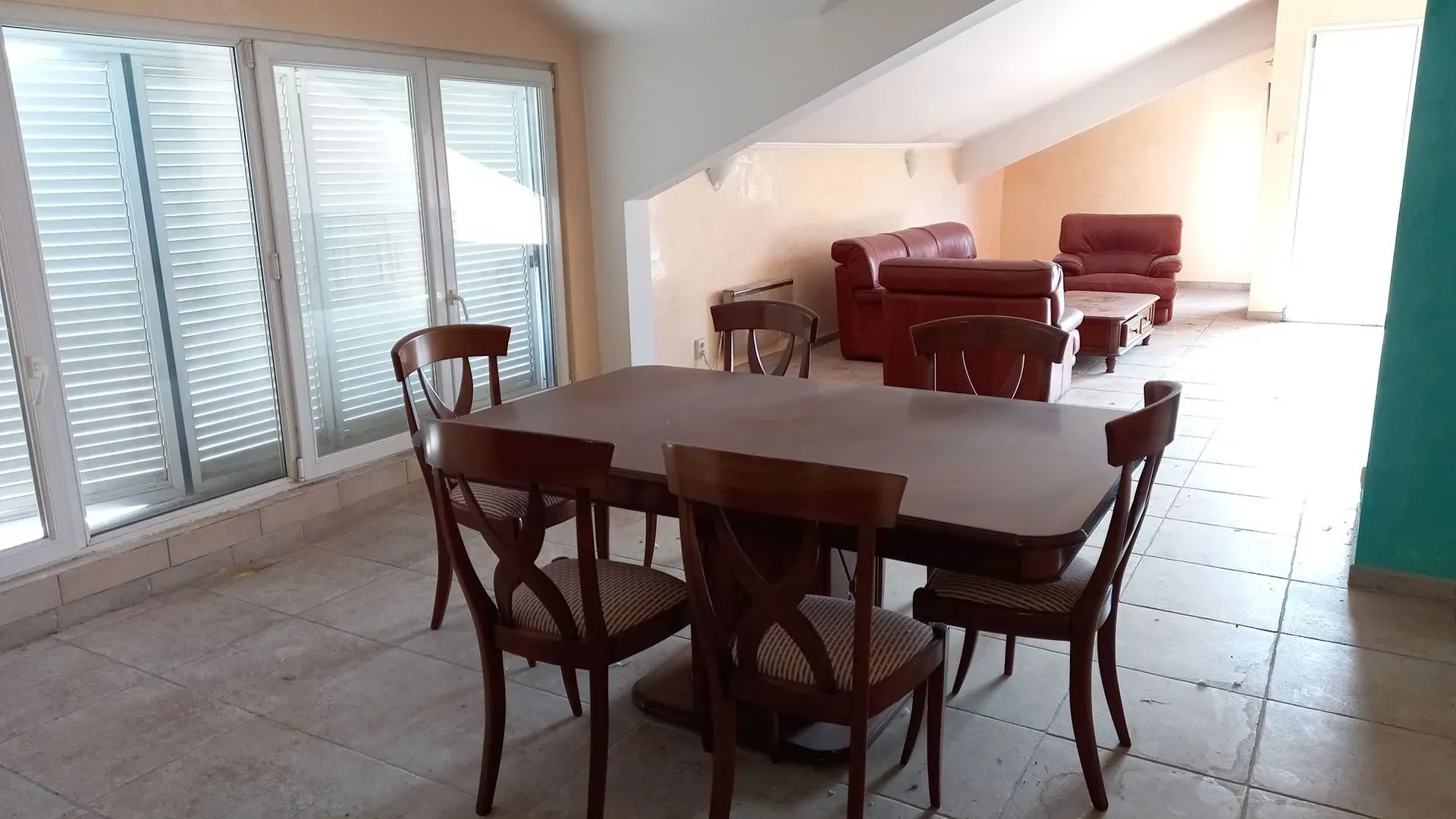Prodaja, trosoban stan, 121m², Gospoština, Budva