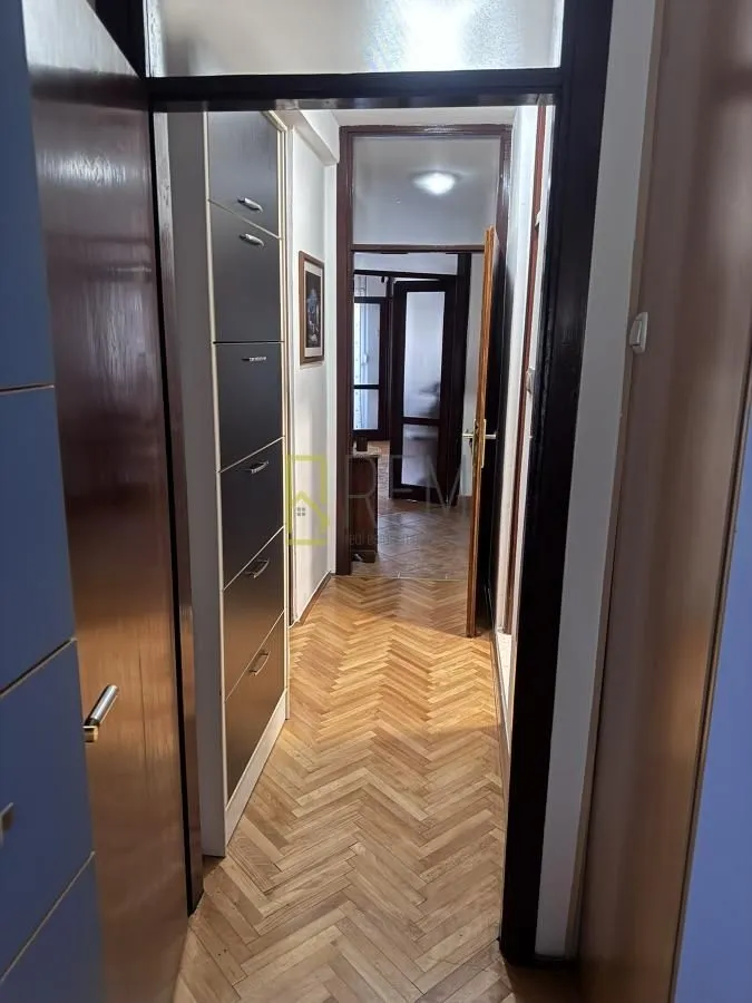 Prodaja, dvosoban stan, 80m², Zabjelo, Podgorica