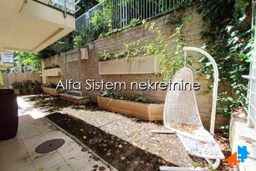Rent, house, 320m², Savski Venac, Beograd