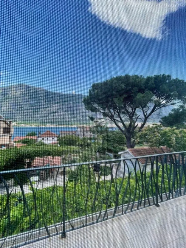 Sale, house, 240m², Prčanj, Kotor