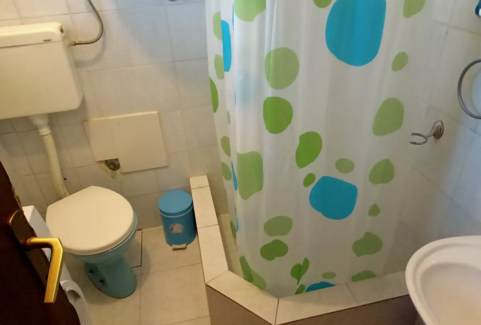 Izdavanje, dvosoban stan, 65m², Zagorič, Podgorica