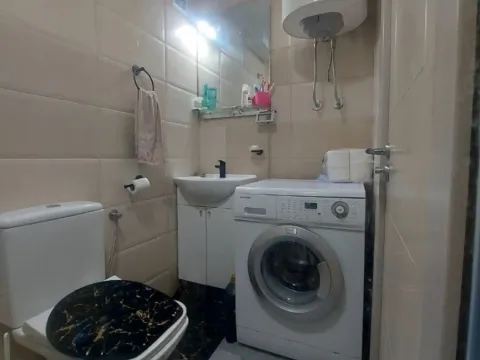 Prodaja, jednosoban stan, 50m², Centar, Nikšić - image 2