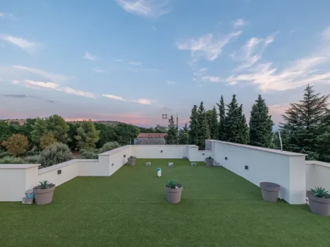 Rent, house, 180m², Donja Gorica, Podgorica - image 38