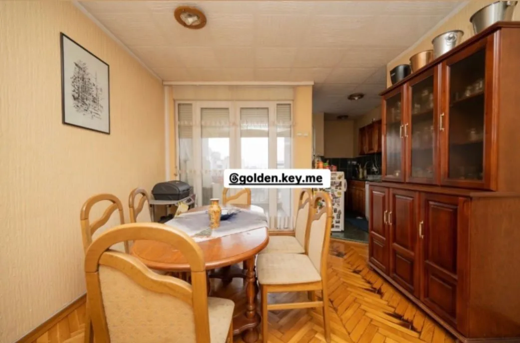 Prodaja, trosoban stan, 104m², Centar, Podgorica