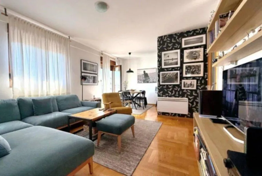 Prodaja, trosoban stan, 81m², Stari Aerodrom, Podgorica