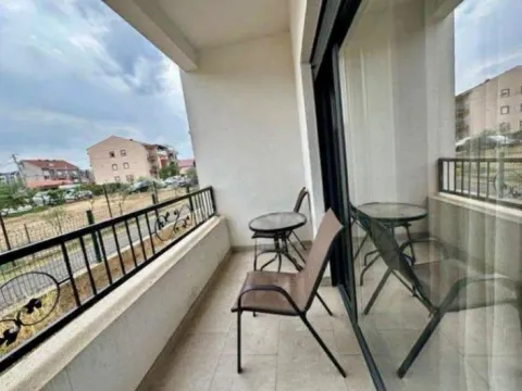 Izdavanje, dvosoban stan, 80m², Preko Morače, Podgorica - image 4