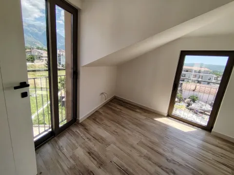 Prodaja, dvosoban stan, 85m², Tivat, Crna Gora - image 10