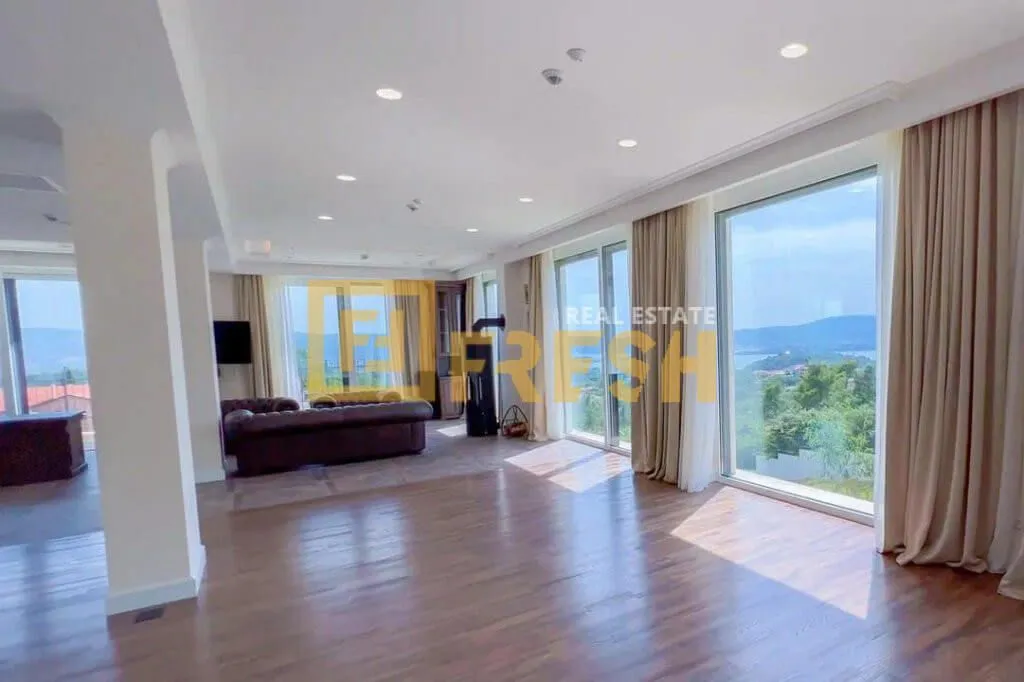 Prodaja, kuća, 750m², Tivat, Crna Gora