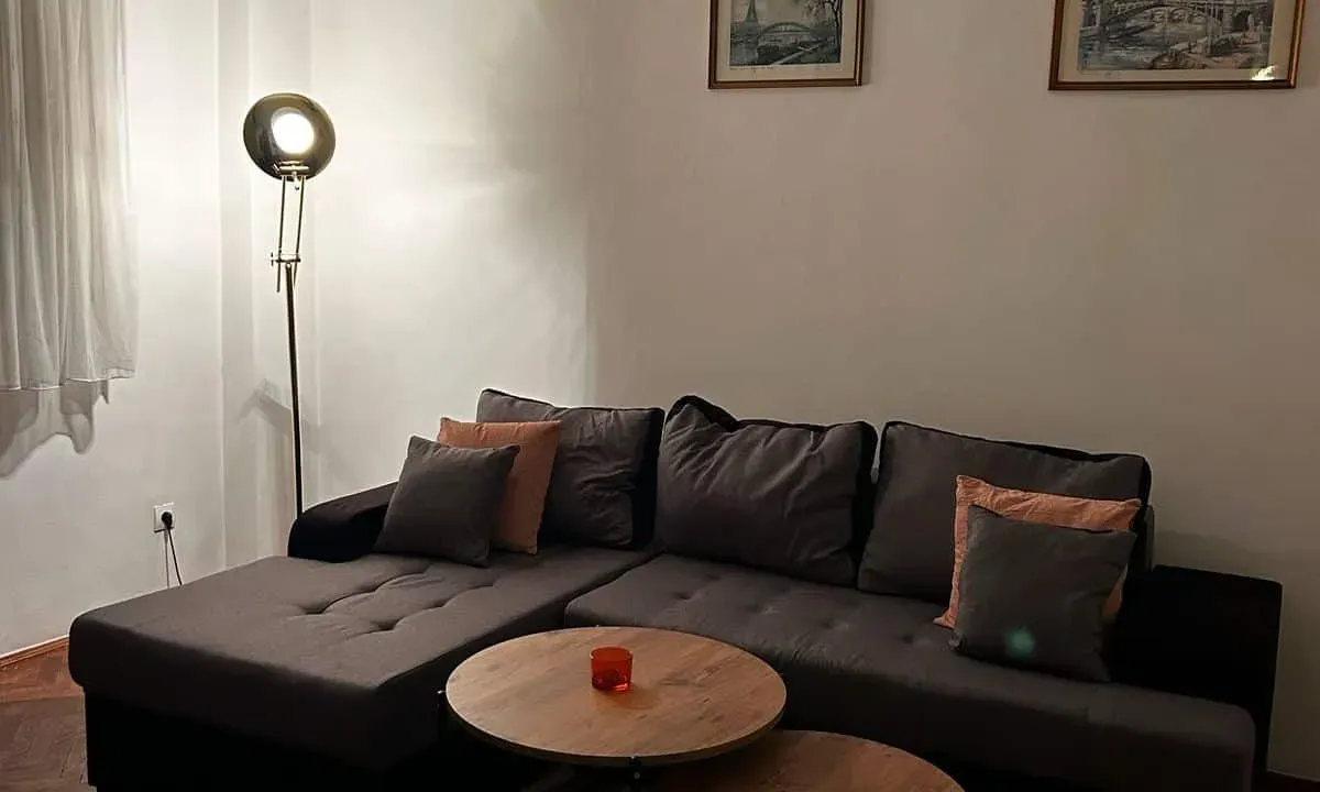 Izdavanje, jednosoban stan, 50m², Preko Morače, Podgorica