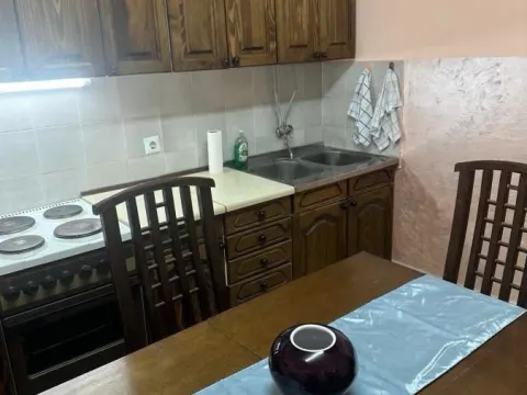 Izdavanje, jednosoban stan, 36m², Cara Dušana, Novi Sad Sve Podlokacije - image 4