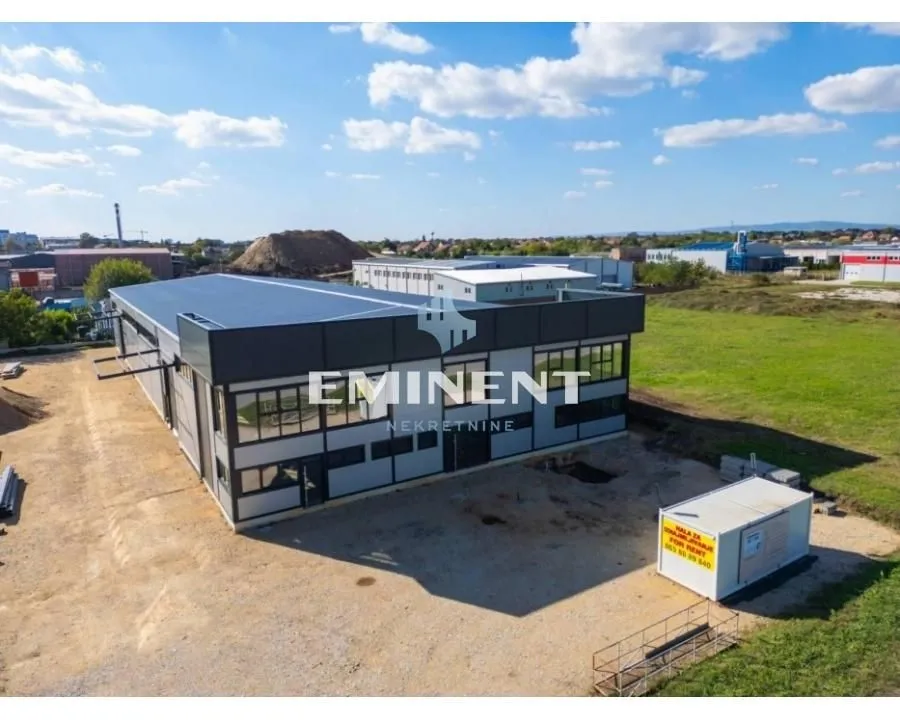 Rent, office space, 1612m², Centar, Inđija