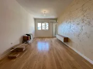 Izdavanje, jednosoban stan, 47m², Central Point, Podgorica - image 1