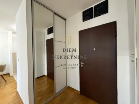 Rent, two bedroom apartment, 68m², City Kvart, Podgorica - image 8