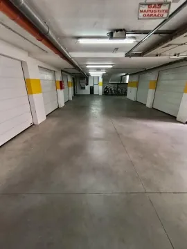 Rent, parking/garage, 17m², Socijalno, Novi Sad Sve Podlokacije - image 4