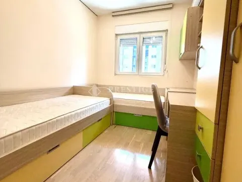 Rent, two bedroom apartment, 72m², City Kvart, Podgorica - image 7
