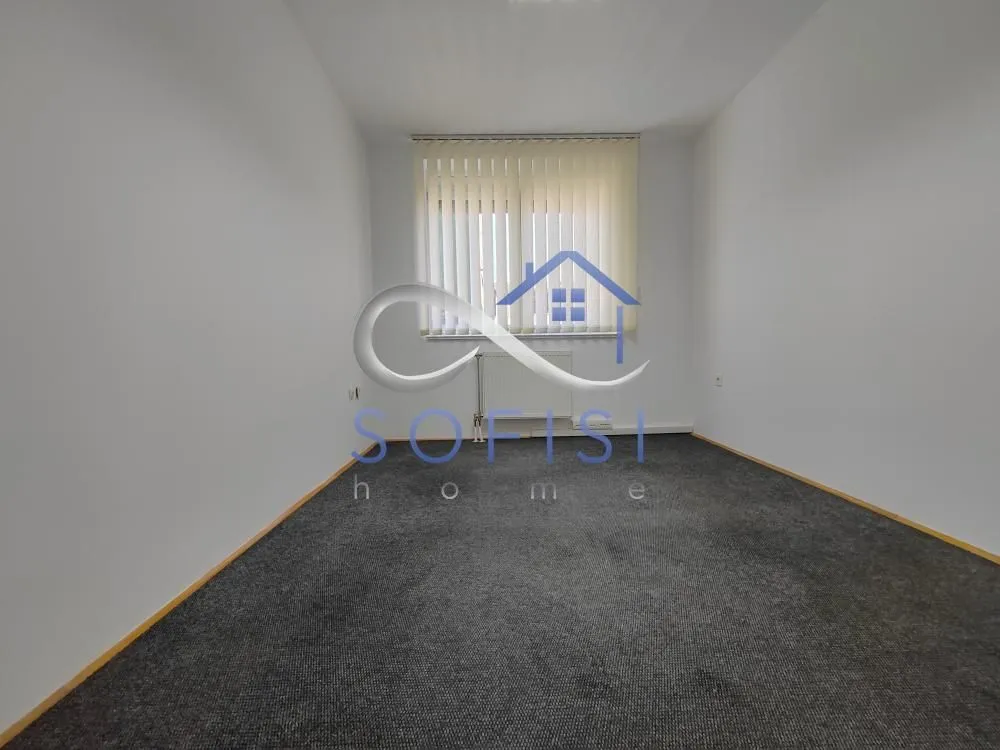 Rent, office space, 61m², Grbavica, Novi Sad Sve Podlokacije