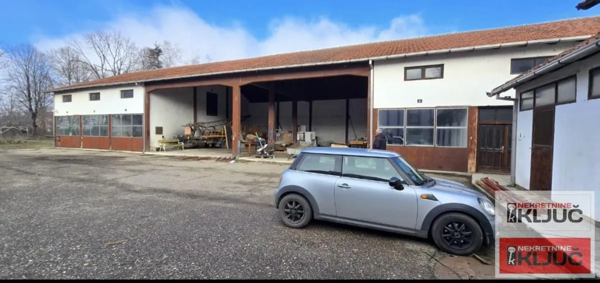 Rent, office space, 532m², Srbobran, Novi Sad