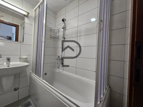 Rent, two bedroom apartment, 64m², City Kvart, Podgorica - image 4