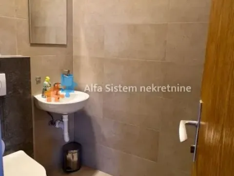 Rent, office space, 183m², Zeleni Venac, Beograd - image 16