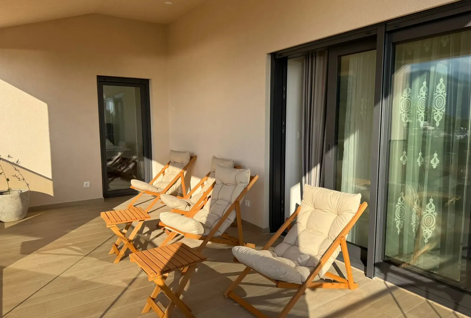 Rent, house, 345m², Seljanovo, Tivat