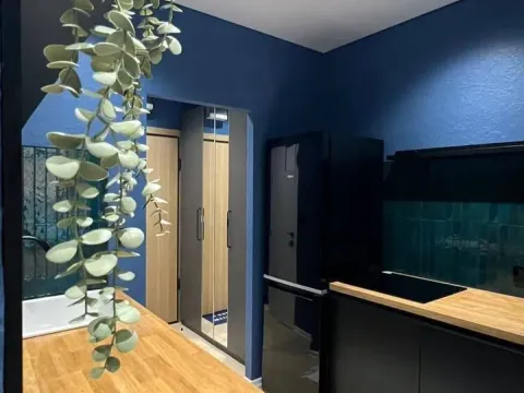 Prodaja, garsonjera, 33m², Centar, Budva - image 1