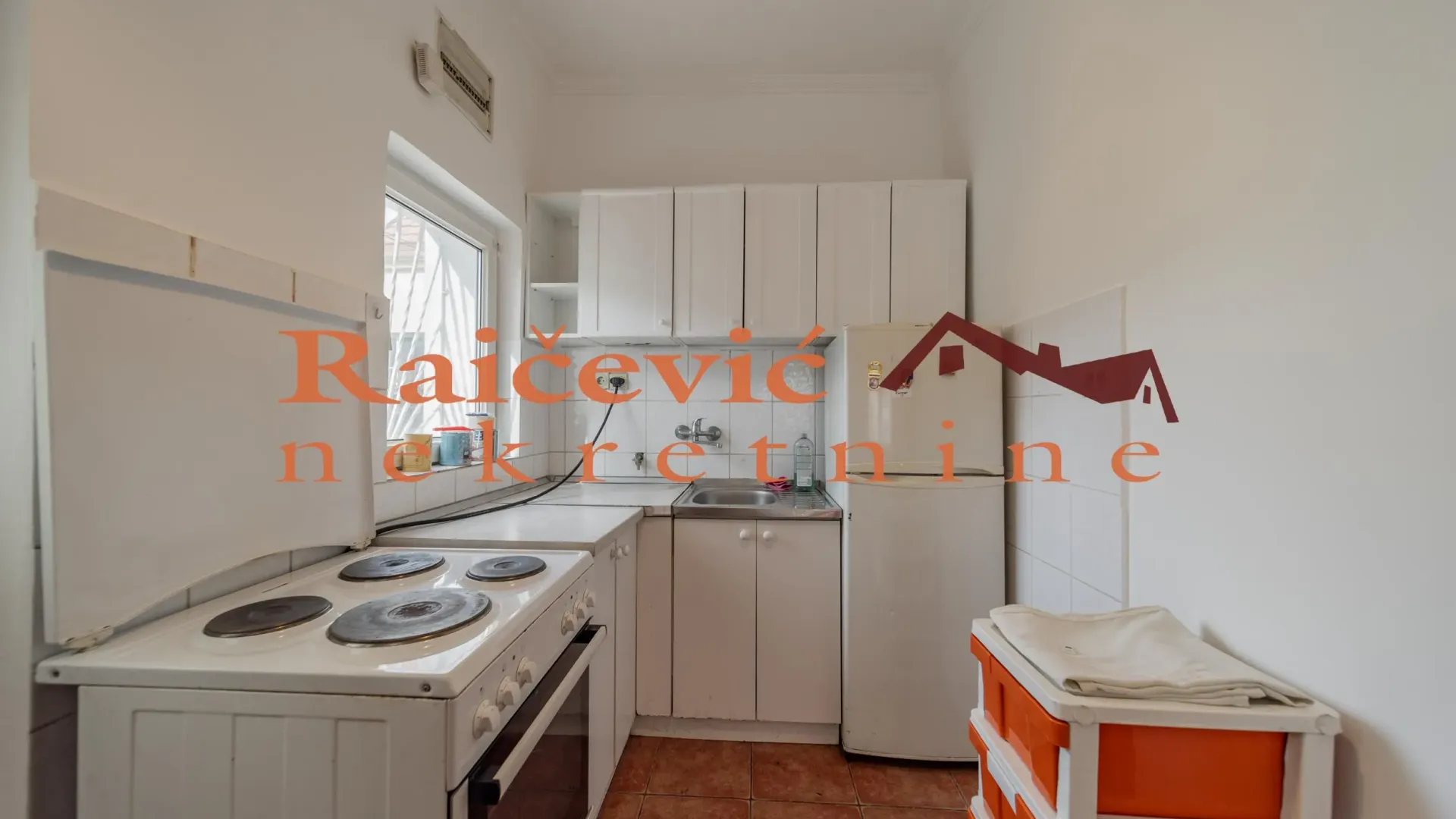 Rent, two bedroom apartment, 50m², Lipov Lad, Zvezdara Sve Podlokacije