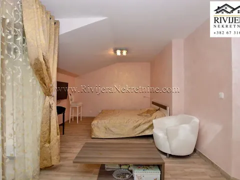 Sale, three bedroom apartment, 115m², Igalo, Herceg Novi - image 9