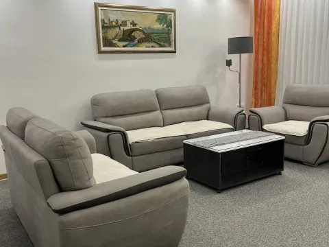 Izdavanje, jednosoban stan, 93m², Centar, Novi Sad - image 2