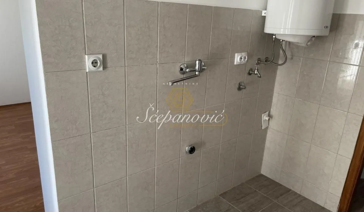 Prodaja, kuća, 67m², Sremska Kamenica, Petrovaradin