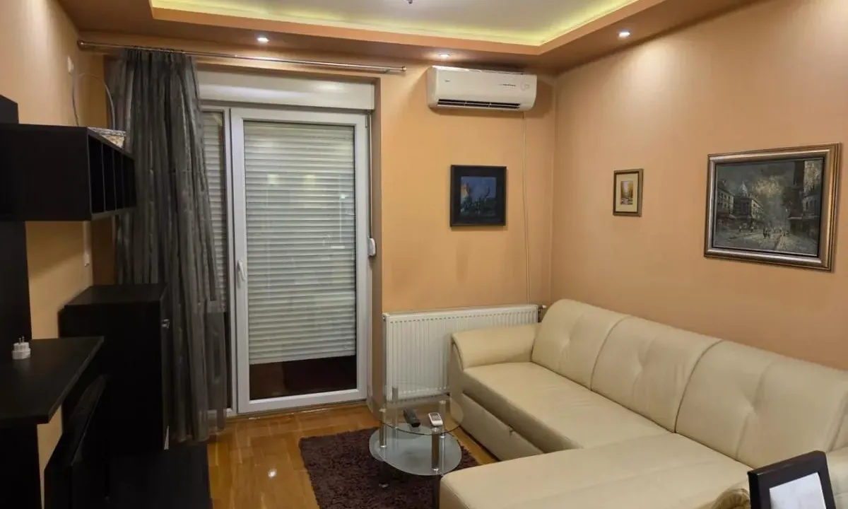 Sale, two bedroom apartment, 44m², Centar, Novi Sad