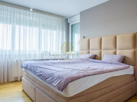 Prodaja, četvorosoban stan, 113m², Bulevar patrijarha Pavla, Novi Sad Sve Podlokacije - image 7