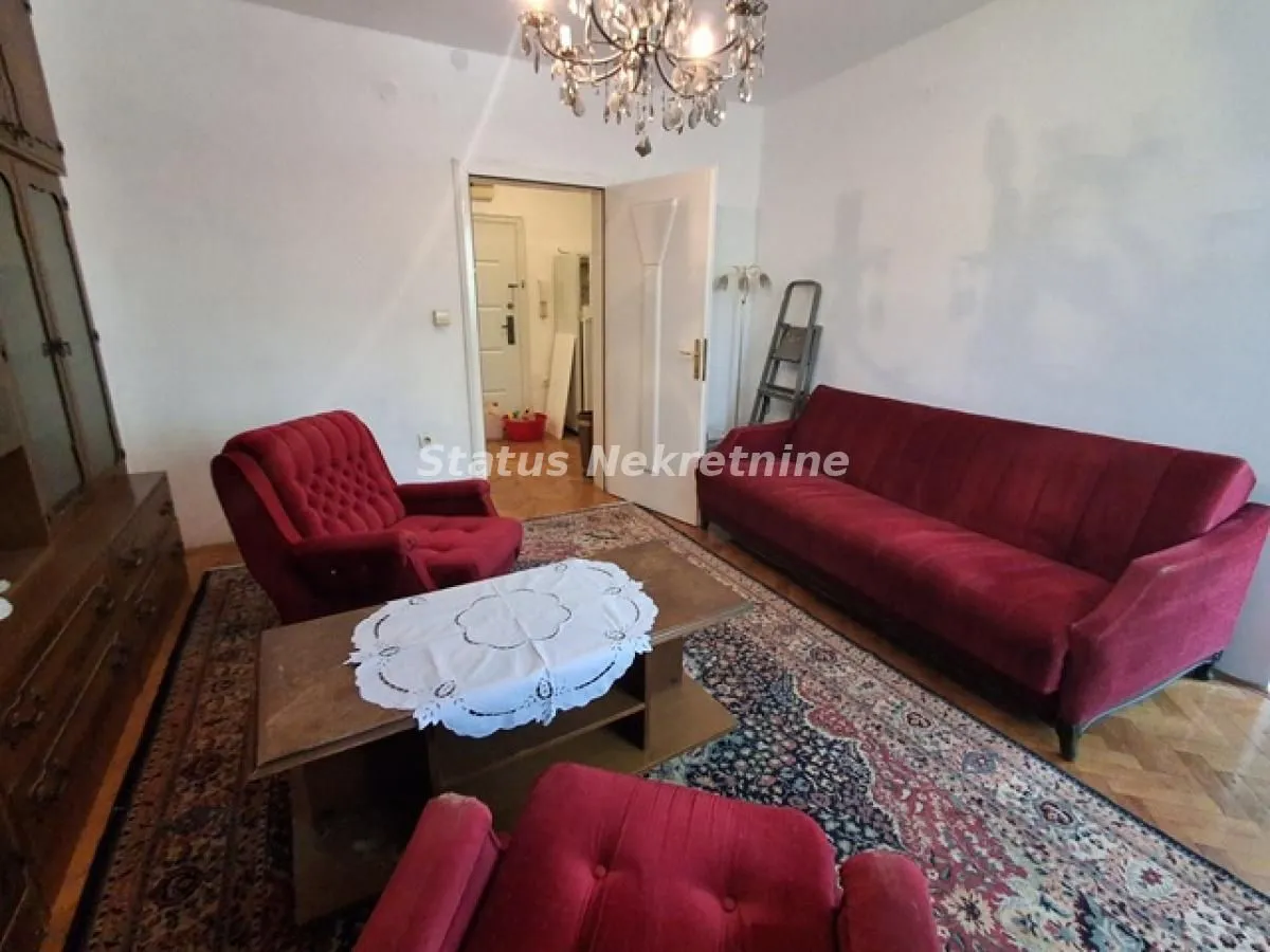 Izdavanje, dvosoban stan, 54m², Grbavica, Novi Sad Sve Podlokacije